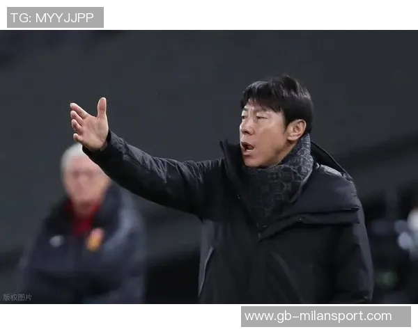 蔚山现代主帅申台龙上任仅65天即遭解职球队战绩不佳引发关注