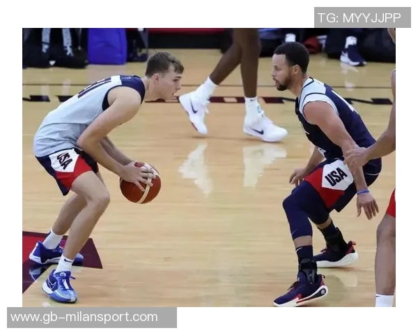 菜鸟弗拉格表现出色砍下22分榜眼哈珀贡献全面数据瀚森短暂出场仅得2分 菜鸟弗拉格表现出色砍下22分榜眼哈珀贡献全面数据瀚森短暂出场仅得2分