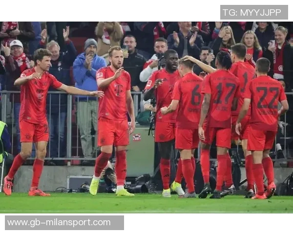 哈曼盛赞拜仁与巴黎对决将成巅峰对决两队实力不容小觑 哈曼盛赞拜仁与巴黎对决将成巅峰对决两队实力不容小觑