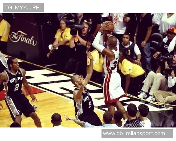 41岁仍在赛场拼搏的传奇球员全明星再现风采两位主帅同台竞技