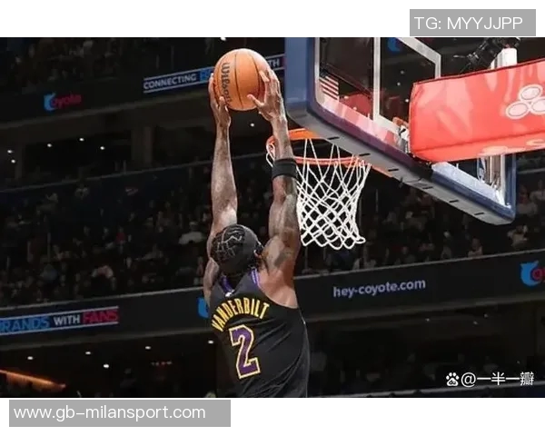 老詹依旧能打但防守短板让球队陷入困境